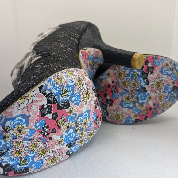 Irregular Choice Ankle Booties - Size 38 - Picture 6 of 7